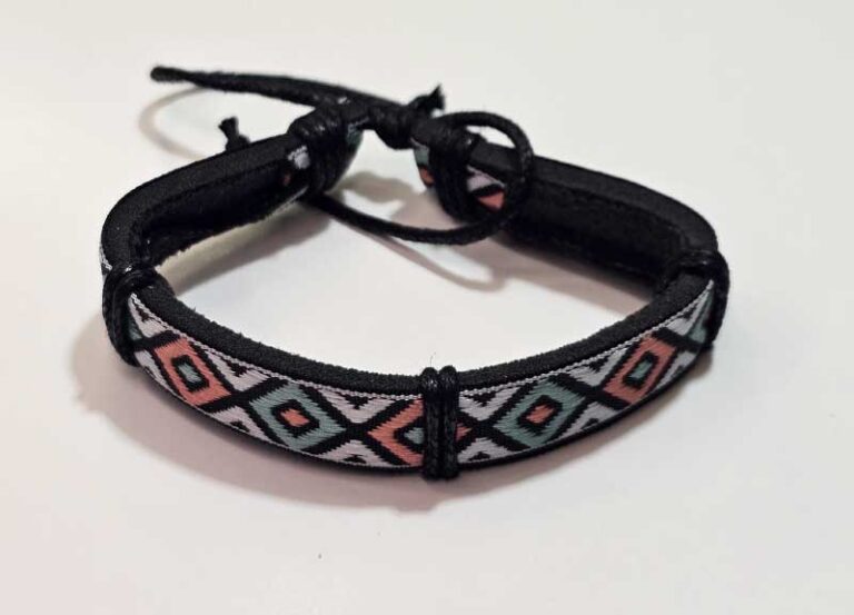 pulsera-cuero-tela